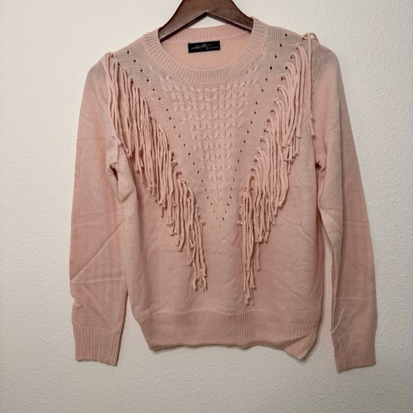 Ontwelfth blush pink boho Fringe long sleeve sweater NWT size M - Picture 7 of 12